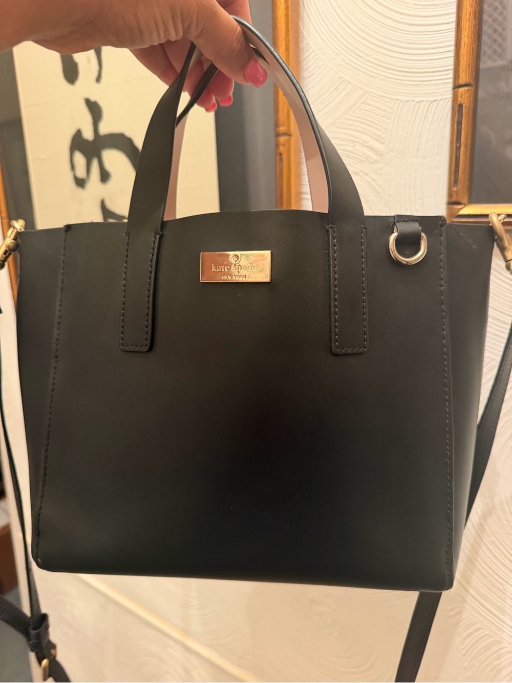Kate Soade Black Leather Tote w/Top-Handle and Shoulder strap.